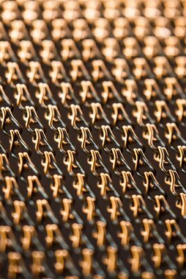 Αλυσίδα από αλουμίνιο απόσταση 24mm με εύκολη εγκατάσταση και καλό αερισμό για προστασία από έντομα